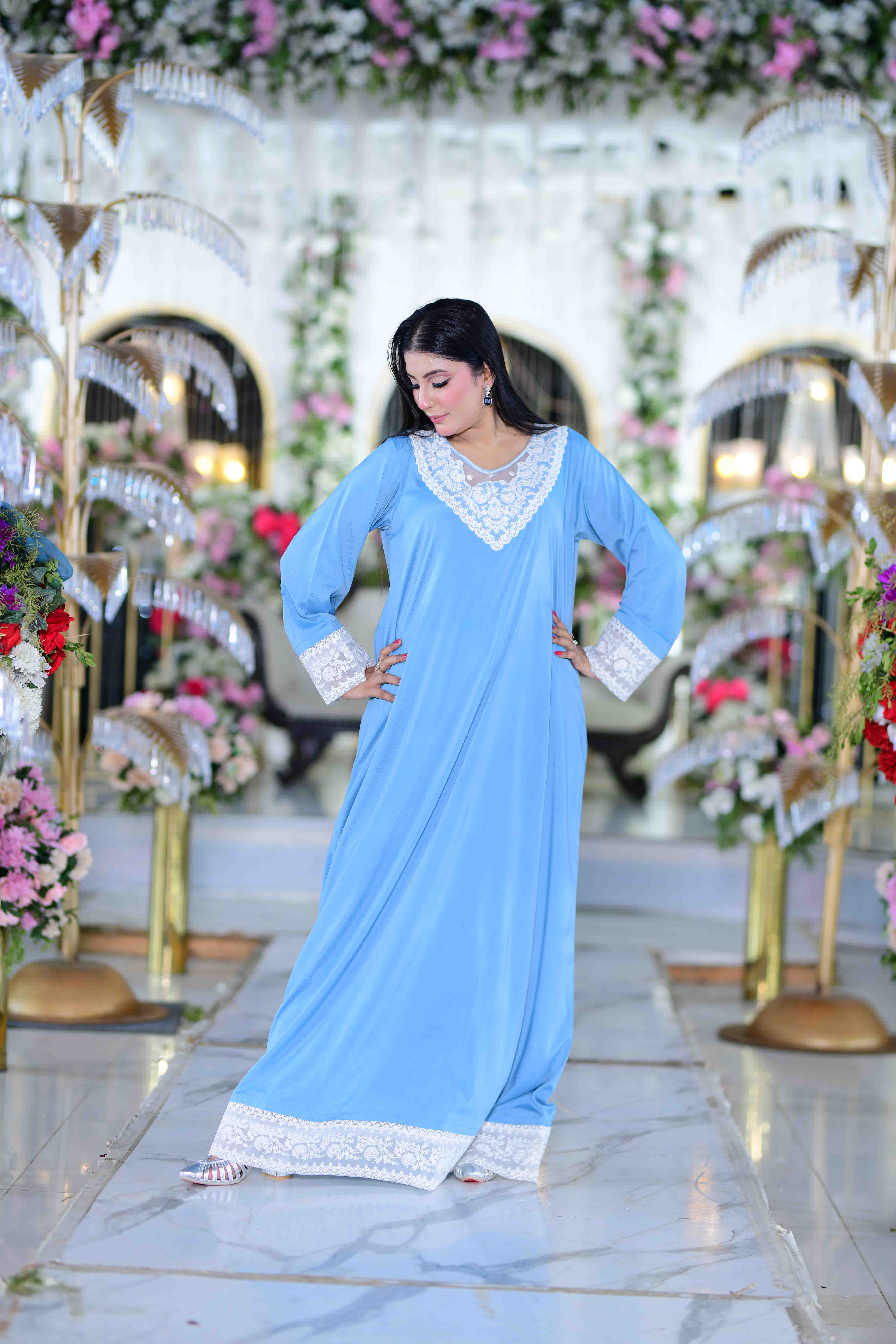 Sky Blue Elegance – Emirati Mukhawar Set with Antique Lace & Headscarf - Image 4